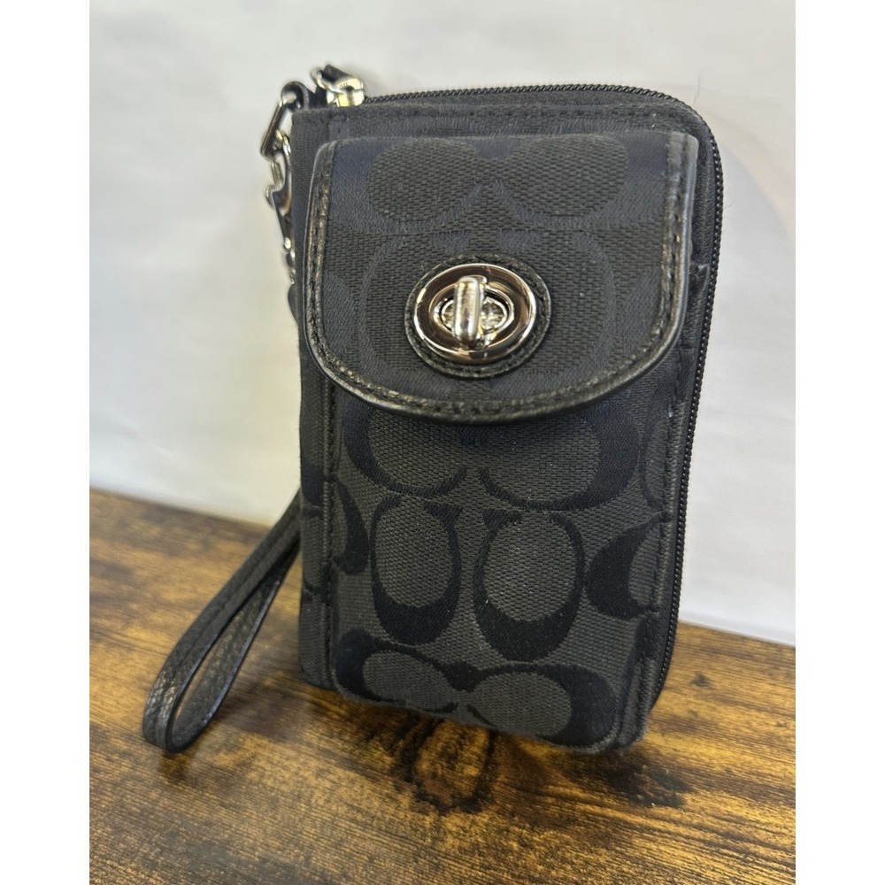 Coach Signature Logo Canvas Jacquard Wristlet Phone Wallet Turnlock Black Y2K - Picture 4 of 12